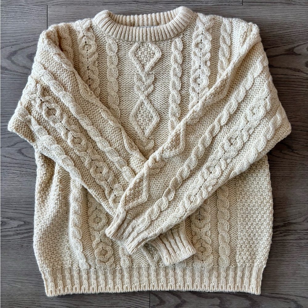 L.L. Bean Women’s Irish Fisherman Sweater Crewneck 100% Wool Small